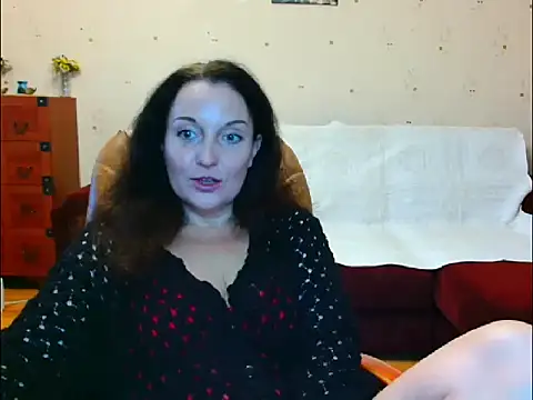 Alice3694 online show from November 6, 2025, 5:08 am