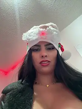 Maddy Rouse  online show from December 25, 2024, 2:46 am