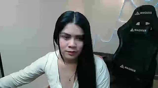 Snapshot of team_dinamite69 chatting on January 20, 2025, 2:14 pm team dinamite69 online show from January 20, 2025, 2:14 pm