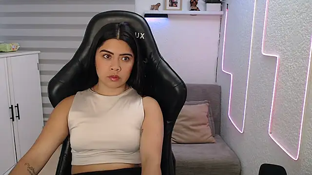 Snapshot of team_dinamite69 chatting on February 5, 2026, 12:10 pm team dinamite69 online show from February 5, 2026, 12:10 pm