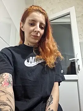 roxi katty online show from November 19, 2025, 11:16 pm