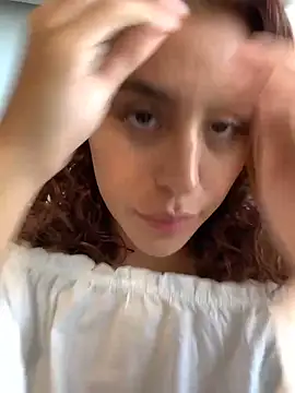 Katee Jones online show from December 6, 2024, 5:55 pm