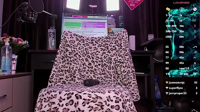 Raissa sky26 online show from January 21, 2025, 5:38 am