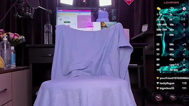 Raissa sky26 online show from February 12, 2025, 9:52 am