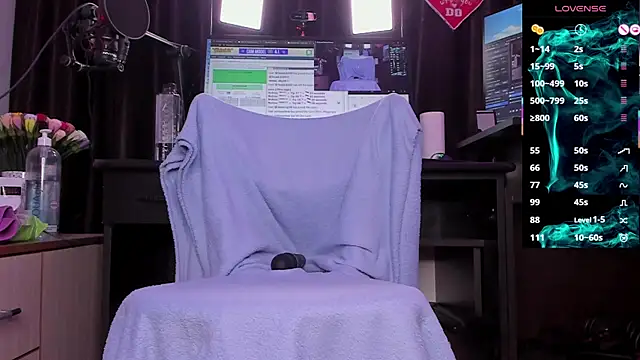 Raissa sky26 online show from March 5, 2025, 3:51 am