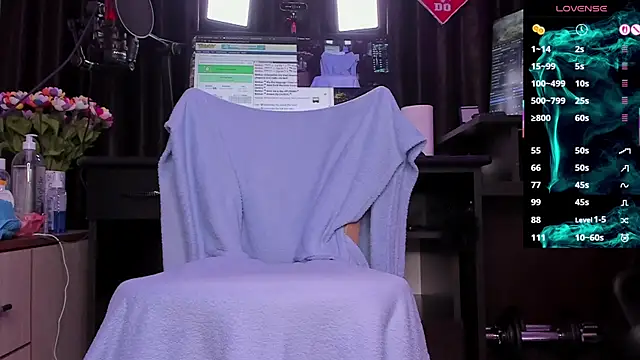 Raissa sky26 online show from September 23, 2025, 2:36 am