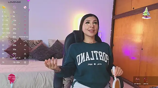  gaby2 online show from November 19, 2025, 11:32 am