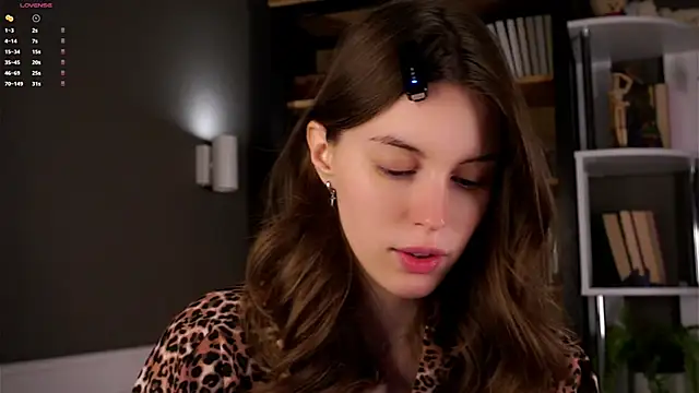 Snapshot of DarylBarks chatting on September 12, 2025, 1:06 am DarylBarks online show from September 12, 2025, 1:06 am