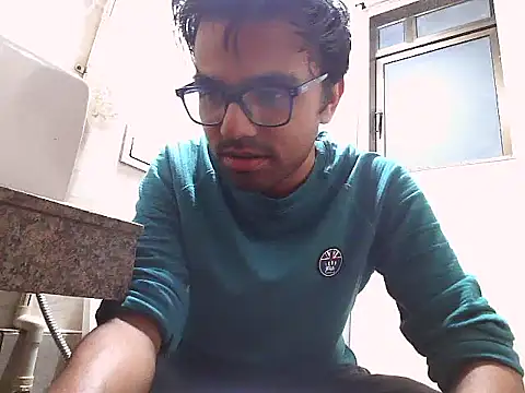 Snapshot of BoyzaraHatke chatting on July 23, 2026, 9:24 pm BoyzaraHatke online show from July 23, 2026, 9:24 pm