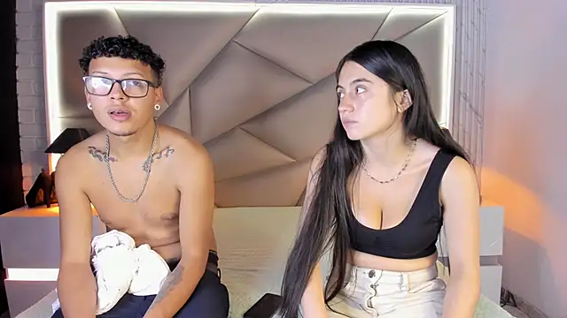 Bonny Bonss online show from March 3, 2025, 7:39 pm