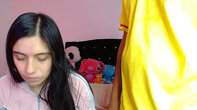 Snapshot of Bonny_Bonss chatting on June 23, 2026, 10:19 pm Bonny Bonss online show from June 23, 2026, 10:19 pm