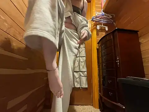 Snapshot of gingerbabe18 chatting on January 2, 2025, 11:06 pm gingerbabe18 online show from January 2, 2025, 11:06 pm