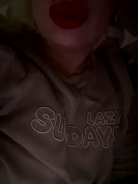 Snapshot of luna_14 chatting on November 24, 2025, 8:47 am luna 14 online show from November 24, 2025, 8:47 am