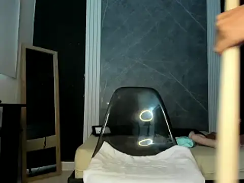 YummyDuooo online show from February 24, 2025, 8:25 pm