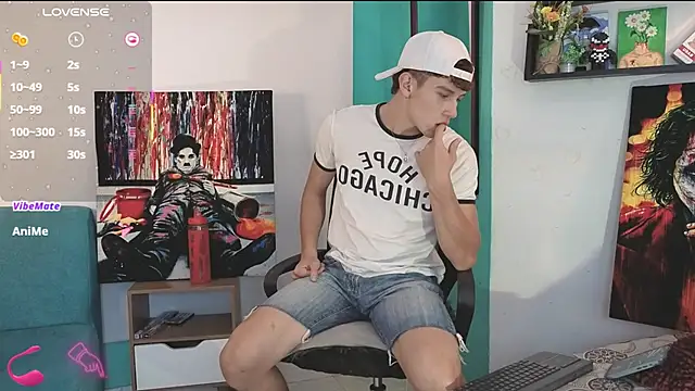 flowers18 online show from March 23, 2026, 10:14 pm