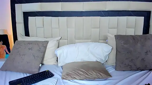 azumi cutiepie  online show from February 10, 2025, 7:38 pm