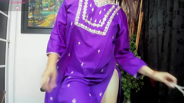 shantala krisha online show from February 14, 2026, 6:59 pm