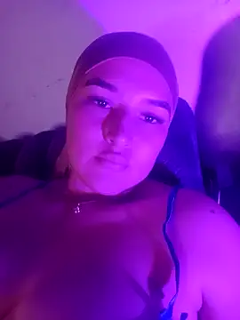 Snapshot of Celeste_camila18 chatting on April 26, 2026, 11:46 pm Celeste camila18 online show from April 26, 2026, 11:46 pm