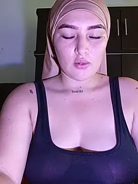 Snapshot of Celeste_camila18 chatting on May 31, 2026, 6:04 pm Celeste camila18 online show from May 31, 2026, 6:04 pm