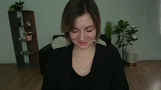 MariaSttone online show from December 16, 2024, 11:22 am