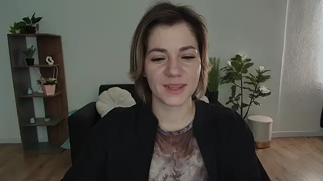 MariaSttone online show from December 19, 2024, 12:12 pm