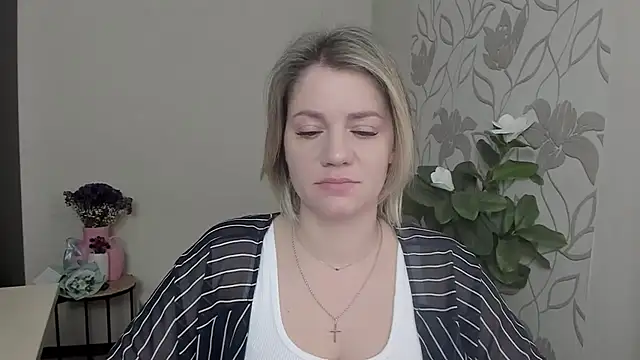 MariaSttone online show from March 21, 2025, 11:12 am