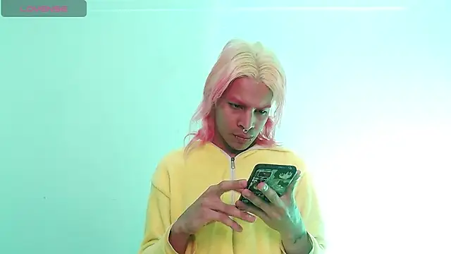 Jace Quinn online show from December 10, 2024, 4:56 am