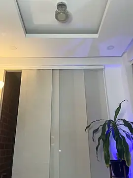 nicollefiorett online show from March 16, 2026, 11:31 pm