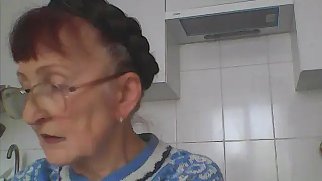 TanyaSweet634 online show from October 16, 2025, 7:31 am