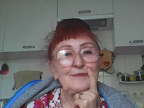 TanyaSweet634 online show from April 8, 2026, 5:07 am