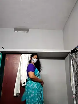 Snapshot of Bangarupapa chatting on March 1, 2025, 4:44 pm Bangarupapa online show from March 1, 2025, 4:44 pm