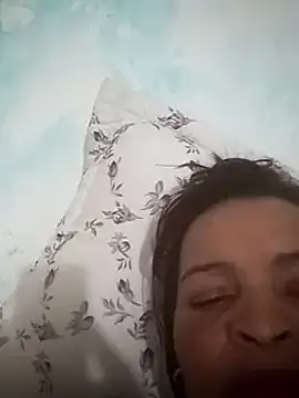 Snapshot of _violetta_- chatting on February 27, 2025, 5:15 pm violetta - online show from February 27, 2025, 5:15 pm