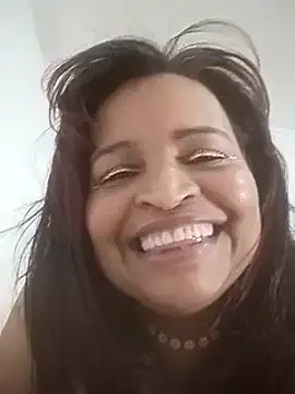 Snapshot of _violetta_- chatting on February 28, 2025, 3:15 am violetta - online show from February 28, 2025, 3:15 am