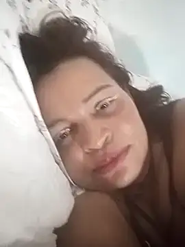 Snapshot of _violetta_- chatting on March 11, 2025, 5:35 pm violetta - online show from March 11, 2025, 5:35 pm