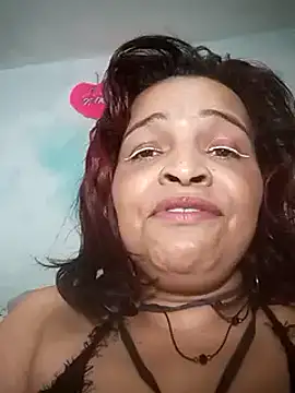 Snapshot of _violetta_- chatting on March 11, 2025, 11:48 pm violetta - online show from March 11, 2025, 11:48 pm