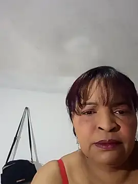 Snapshot of _violetta_- chatting on September 14, 2025, 11:53 am violetta - online show from September 14, 2025, 11:53 am