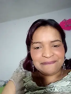 Snapshot of _violetta_- chatting on September 21, 2025, 11:12 am violetta - online show from September 21, 2025, 11:12 am