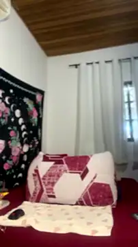 Snapshot of RuivaRaposinha chatting on July 29, 2026, 8:07 pm RuivaRaposinha online show from July 29, 2026, 8:07 pm