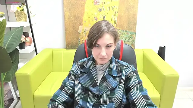 AuroraScript online show from December 28, 2024, 6:40 pm