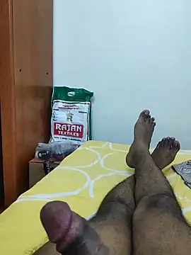 Awesomehotboy online show from April 2, 2026, 7:33 pm