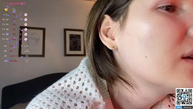 Maria Bowie online show from March 14, 2025, 11:11 pm