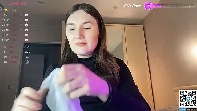 Maria Bowie online show from November 25, 2025, 7:30 am