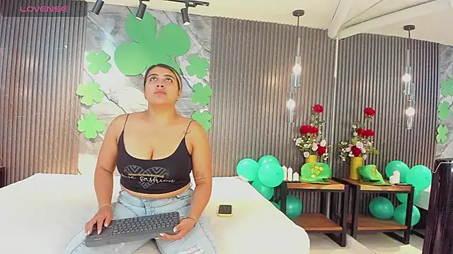 julietha taylor online show from March 18, 2026, 1:20 am