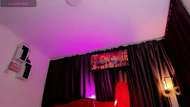 Gabyqueen70 online show from February 13, 2026, 3:13 am