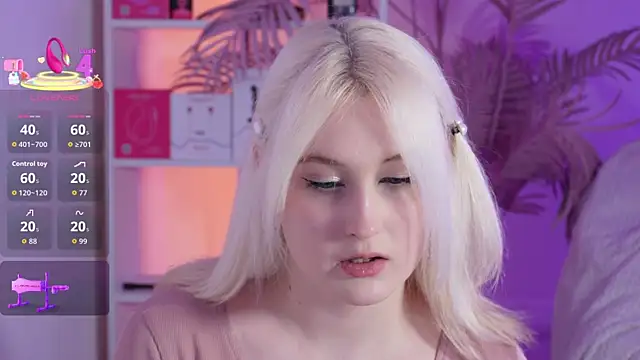 tiffannyjons online show from March 19, 2026, 6:01 pm