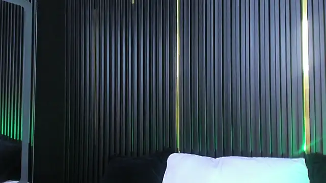 Snapshot of AndyBlake_ chatting on March 20, 2025, 2:51 am AndyBlake online show from March 20, 2025, 2:51 am