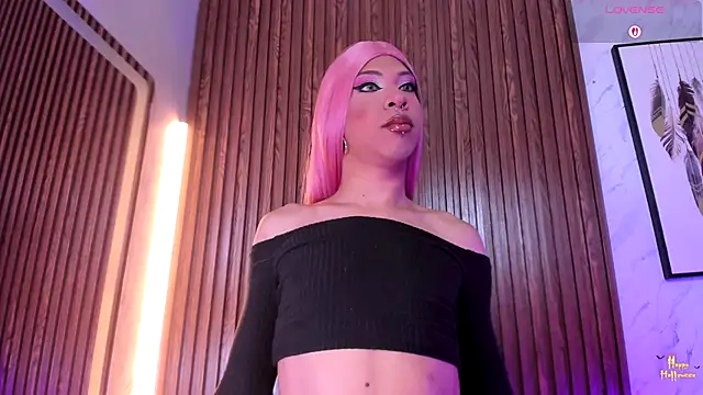 Snapshot of AndyBlake_ chatting on October 12, 2025, 3:05 am AndyBlake online show from October 12, 2025, 3:05 am