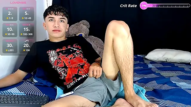 Snapshot of benji_hoter chatting on May 10, 2026, 7:52 pm benji hoter online show from May 10, 2026, 7:52 pm