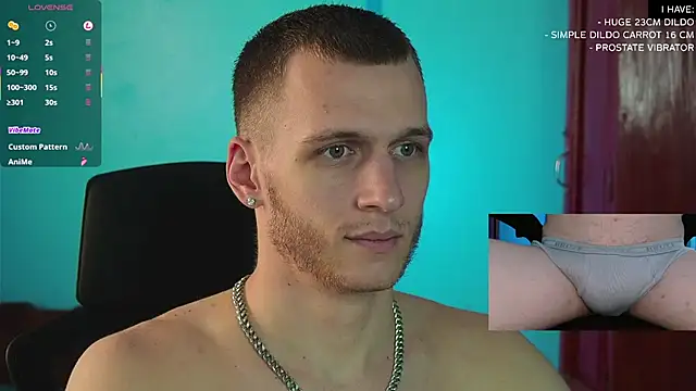 Snapshot of mickeypict chatting on February 27, 2025, 8:39 am mickeypict online show from February 27, 2025, 8:39 am