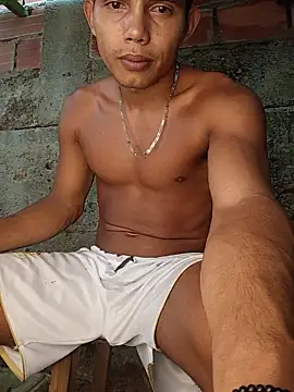 Snapshot of alex_candela chatting on November 24, 2025, 9:25 pm alex candela online show from November 24, 2025, 9:25 pm